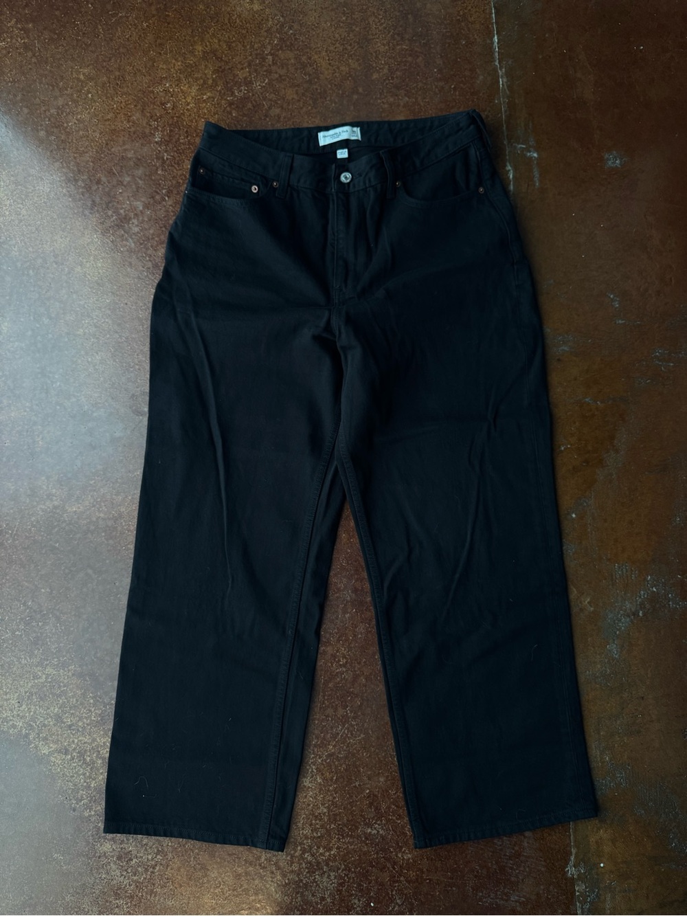 NWOT Abercrombie & Fitch Curve Love High Rise Loose Jean - Picture 2 of 2